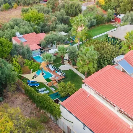 Villa House 2 *